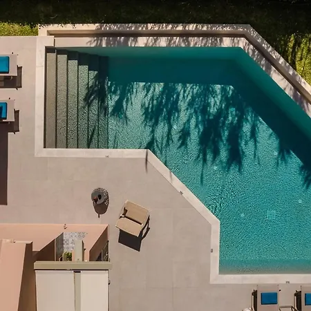 Villa Sea And Sky By Select